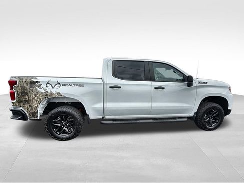 Used 2025 Chevrolet Silverado 1500 Custom Trail Boss w/ Realtree Special Edition AWD/4WD image 9