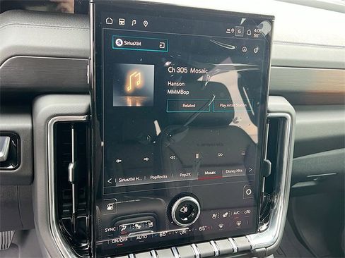 New 2026 GMC Yukon XL Denali w/ Sun & Power Step Package image 10