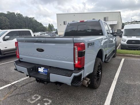 Used 2024 Ford F350 Lariat w/ Lariat Ultimate Package AWD/4WD image 7