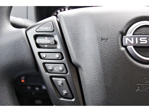 Certified 2024 Nissan Frontier SV w/ Technology Package image 13