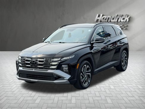 Used 2025 Hyundai Tucson Limited FWD image 5