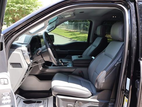 Used 2025 Ford F150 Lariat w/ Equipment Group 502A High AWD/4WD image 20