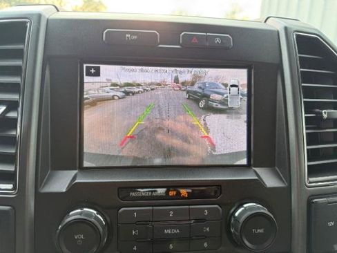 Used 2018 Ford F150 XLT w/ Equipment Group 302A Luxury image 26