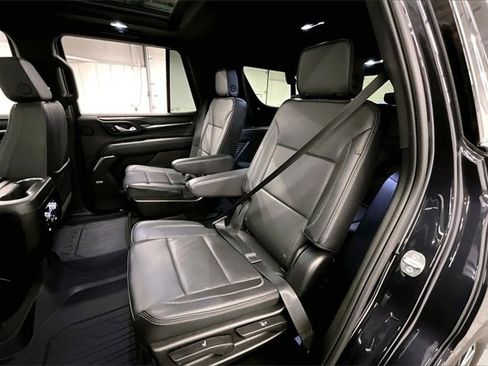 Used 2023 GMC Yukon Denali w/ LPO, Floor Liner Package image 23