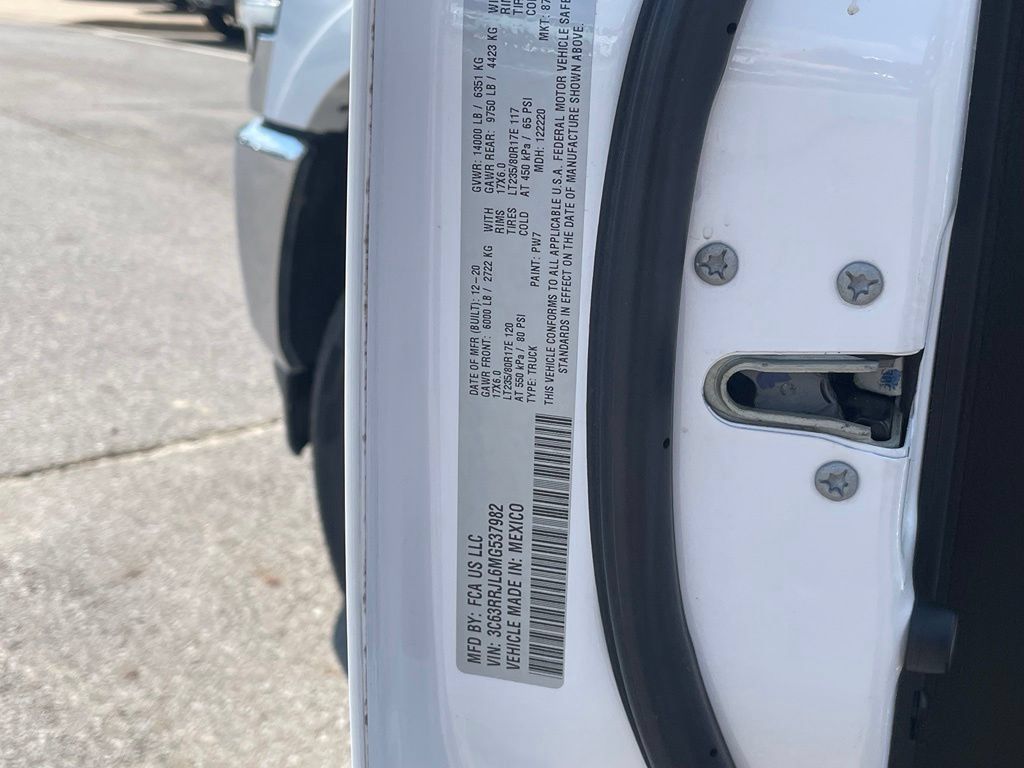 Used 2021 RAM 3500 Laramie w/ Safety Group AWD/4WD image 31
