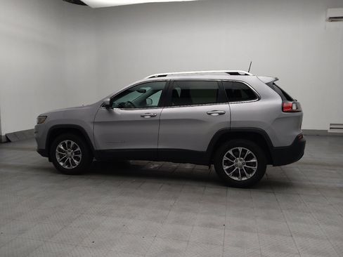 Used 2019 Jeep Cherokee Latitude Plus w/ Comfort/Convenience Group AWD/4WD image 3