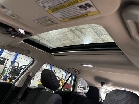 Used 2025 Subaru Outback Premium image 20