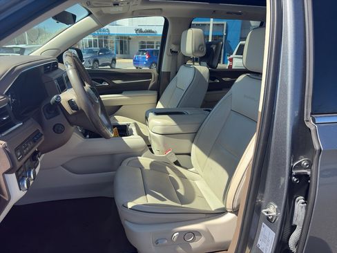 Used 2021 GMC Yukon XL Denali w/ Denali Ultimate Package image 10