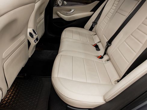 Used 2023 Mercedes-Benz E 450 4MATIC All-Terrain Wagon image 34
