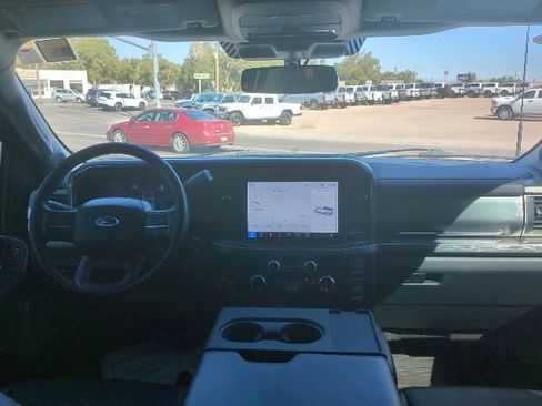 Used 2024 Ford F250 Lariat w/ Chrome Package image 11