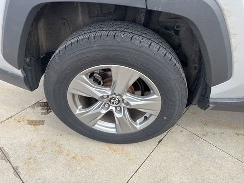 Used 2025 Toyota RAV4 XLE image 10