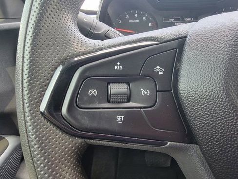 Used 2025 Chevrolet Trax LS w/ Driver Confidence Package FWD image 21