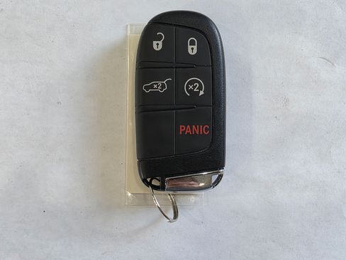 Used 2026 Jeep Compass Trailhawk AWD/4WD image 30
