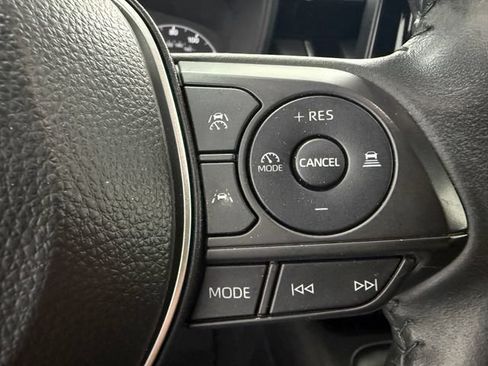Used 2024 Toyota Corolla SE FWD image 11