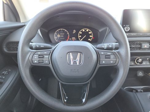 Certified 2025 Honda HR-V LX image 28