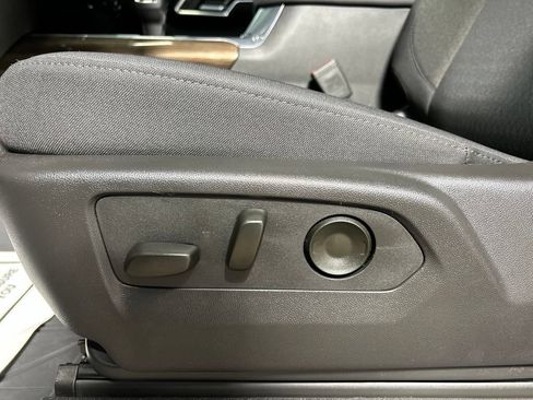 Used 2025 Chevrolet Silverado 1500 RST w/ Convenience Package II AWD/4WD image 17