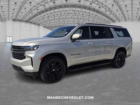 Certified 2021 Chevrolet Suburban RST RWD image 3