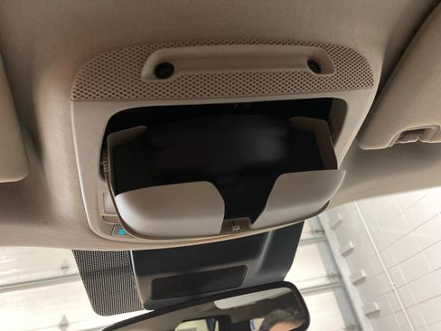 Used 2019 Ford Expedition Limited w/ Equipment Group 301A image 41