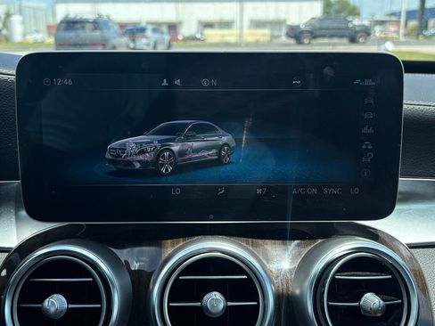 Used 2019 Mercedes-Benz C 300 4MATIC Sedan image 21