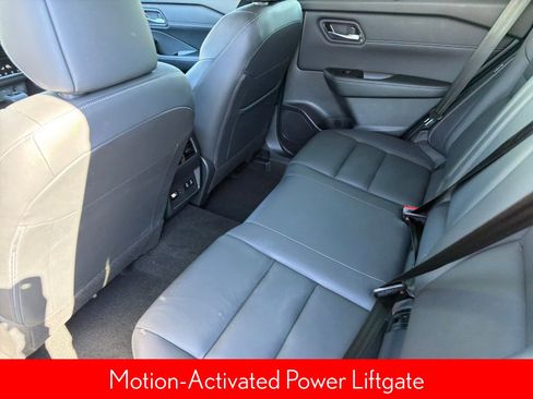 Certified 2025 Nissan Rogue SL w/ Tech Package image 20