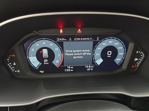 New 2025 Audi Q3 2.0T Premium image 19