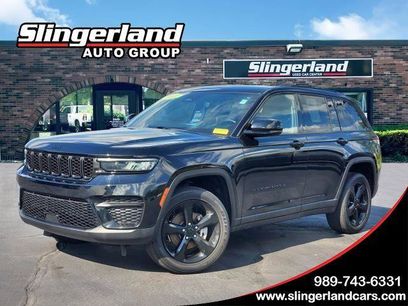 Used 2022 Jeep Grand Cherokee Altitude