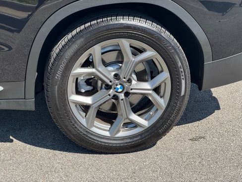 Used 2024 BMW X3 xDrive30i w/ Premium Package AWD/4WD image 12