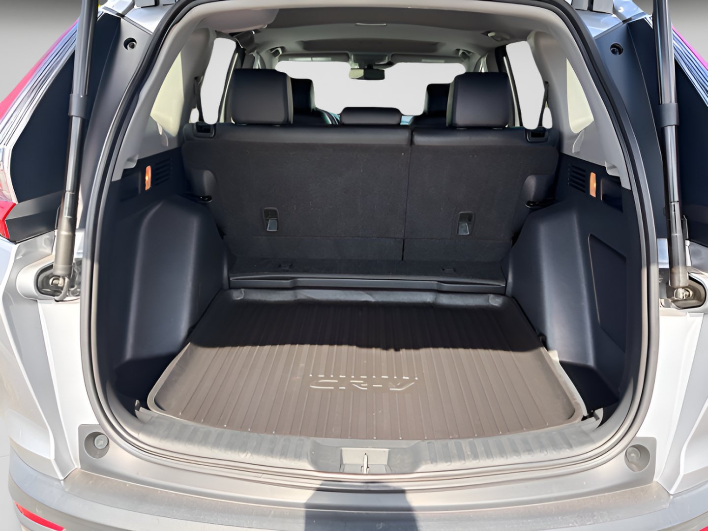 Used 2020 Honda CR-V Touring image 13