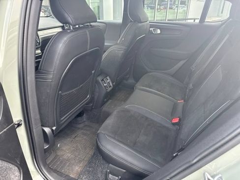 Used 2023 Volvo C40 P8 Recharge Plus w/ Protection Package Premier AWD/4WD image 10