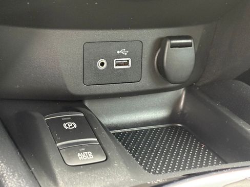 Certified 2022 Nissan Rogue Sport SL AWD/4WD image 25