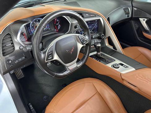 Used 2019 Chevrolet Corvette Z06 w/ Z07 Performance Package image 17