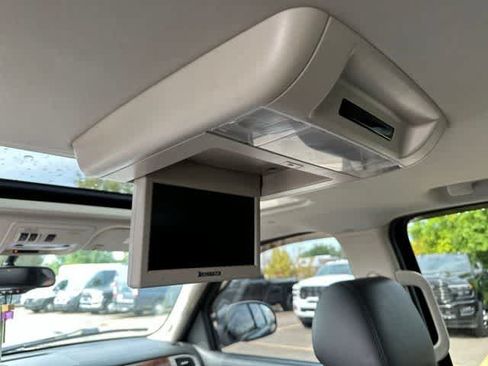 Used 2013 GMC Yukon Denali AWD/4WD image 10