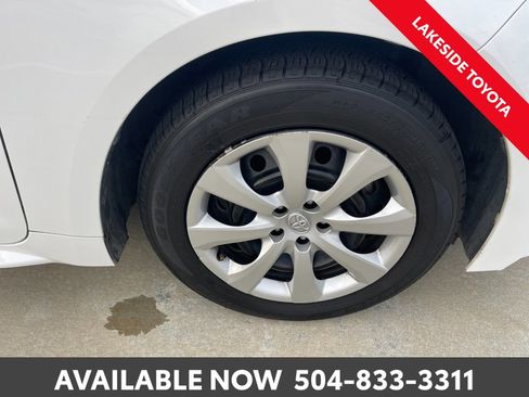 Used 2024 Toyota Corolla LE image 11