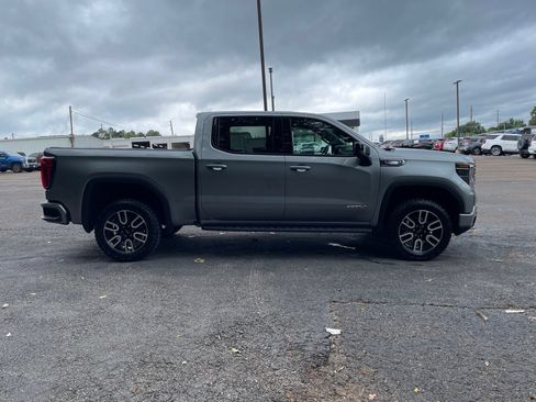 Used 2026 GMC Sierra 1500 AT4 w/ AT4 Premium Package AWD/4WD image 6