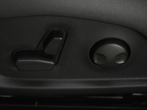 New 2026 Jeep Compass Limited w/ Sun, Sound & Navigation Group AWD/4WD image 11
