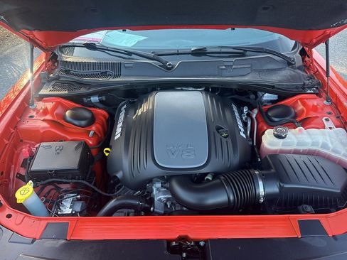 Used 2023 Dodge Challenger R/T w/ Plus Package image 18