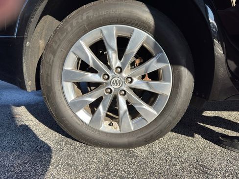 Used 2017 Buick Envision Essence AWD/4WD image 14