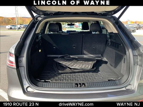 Certified 2022 Lincoln Nautilus AWD image 6