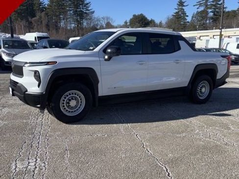 Used 2024 Chevrolet Silverado EV W/T image 2