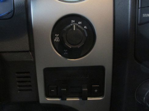Used 2013 Ford F150 XLT w/ Mid Equipment Group AWD/4WD image 31