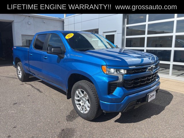 Used 2022 Chevrolet Silverado 1500 RST w/ Protection Package AWD/4WD image 2