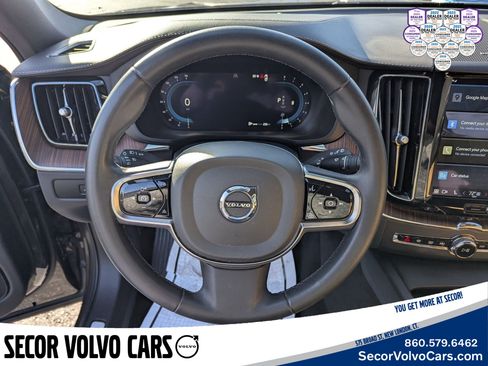 Certified 2023 Volvo XC60 B6 Ultimate w/ Protection Package Premier image 12