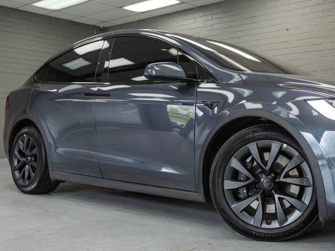 Used 2023 Tesla Model X AWD/4WD image 12