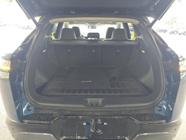 Certified 2025 Nissan Murano Platinum w/ Cargo Package AWD/4WD image 8