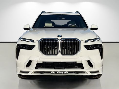 New 2026 BMW ALPINA XB7 AWD/4WD image 8