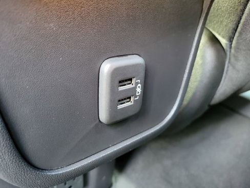Certified 2024 Chevrolet Equinox LT FWD image 15