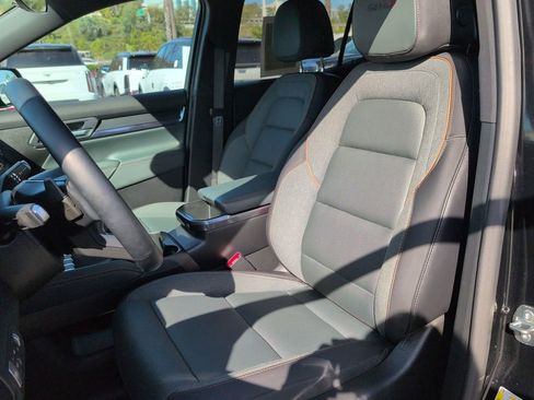 Certified 2026 GMC Terrain AT4 image 20