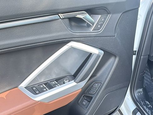 Used 2025 Audi Q3 2.0T Premium Plus image 13