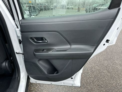 New 2026 Nissan Kicks S image 16