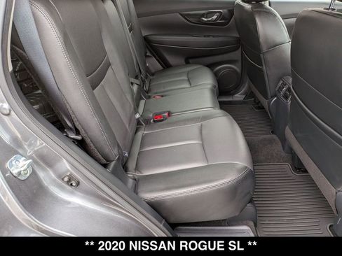 Used 2020 Nissan Rogue SL image 25